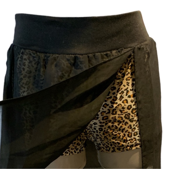 VALÍA Leopard Shorts  With Maxi Blythe Transparent Skirt Size SP - Picture 5 of 15